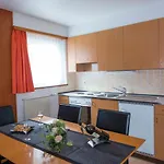 Апартаменти Am Biel *