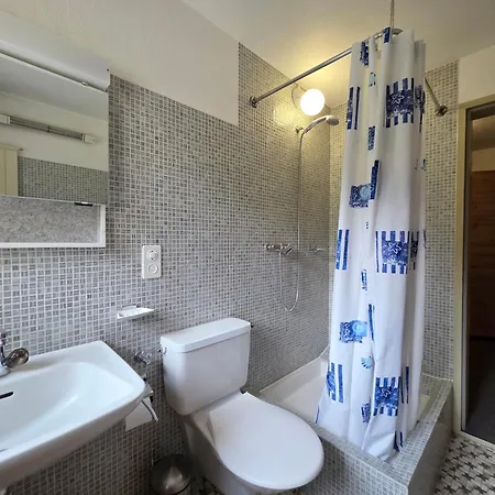 Apartment Am Biel *